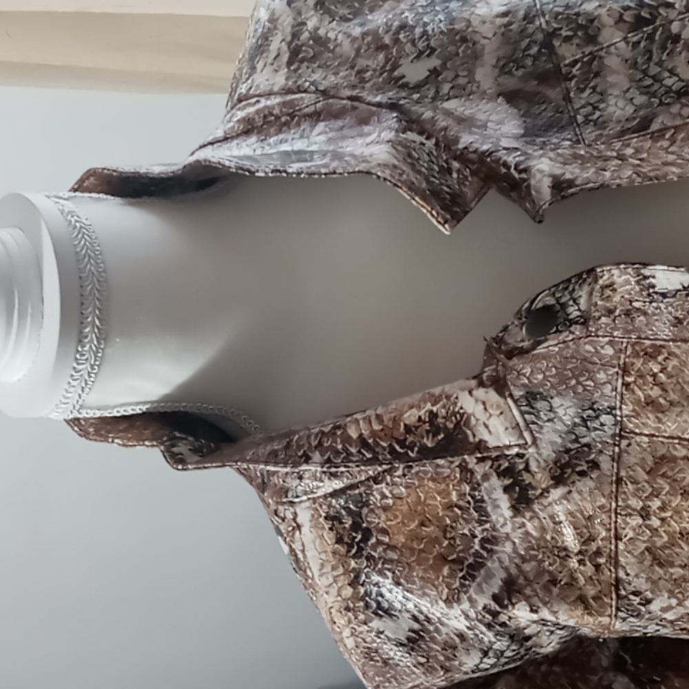 Susan Graver / Style Jacket - Picture 13 of 15